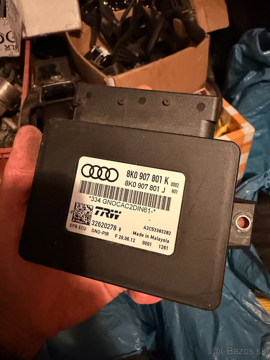 Jednotka rucnej brzdy Audi - 2
