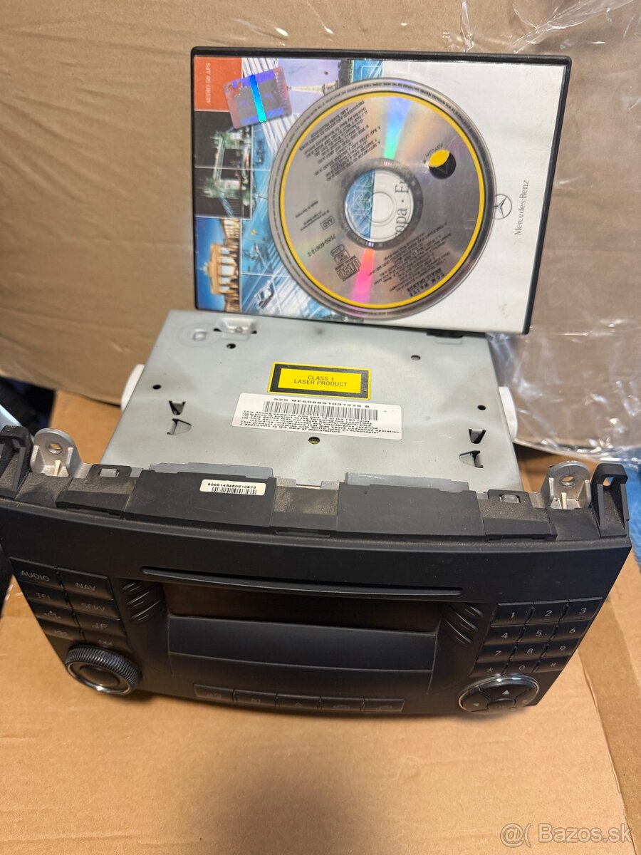 Autorádio Mercedes Navigácia Originál - 2