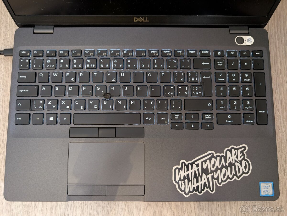 ▼DELL Precision 3540 - 15,6" / i7-8565U / GPU 2GB / 16GB / - 2