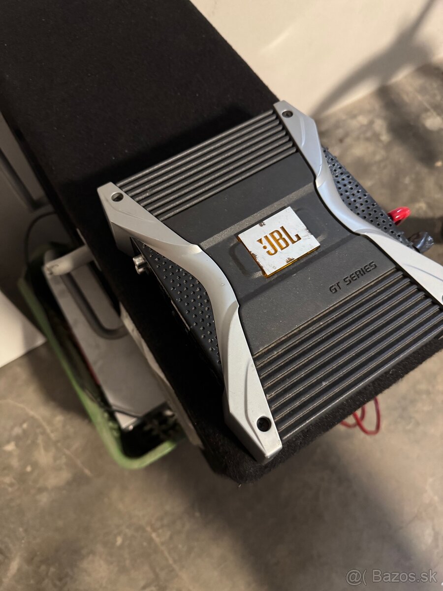 Jbl subwoofer - 2