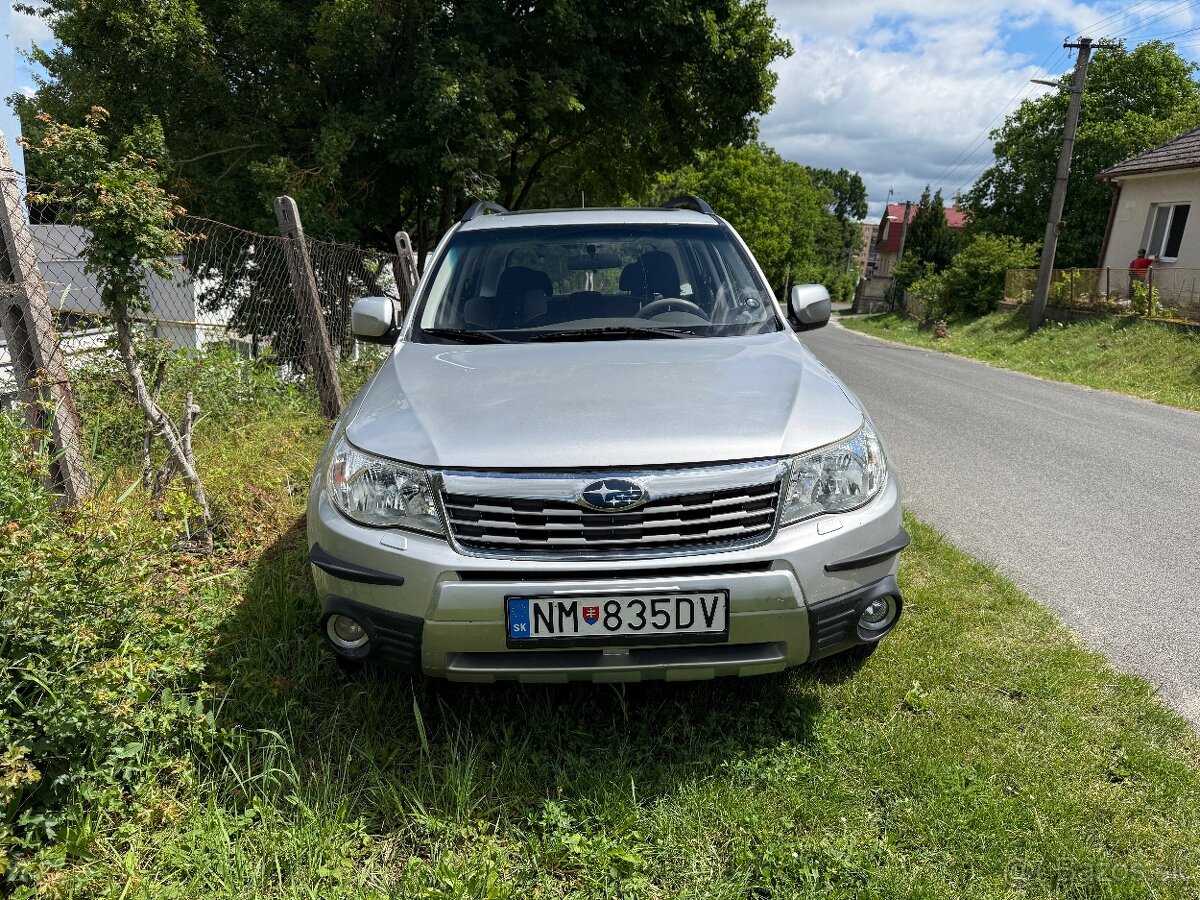 Subaru Forester 2,0 lpg AT - 2