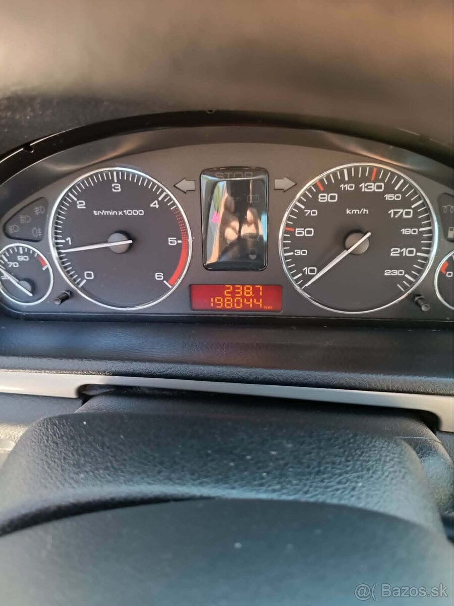 Peugeot 407 - 2
