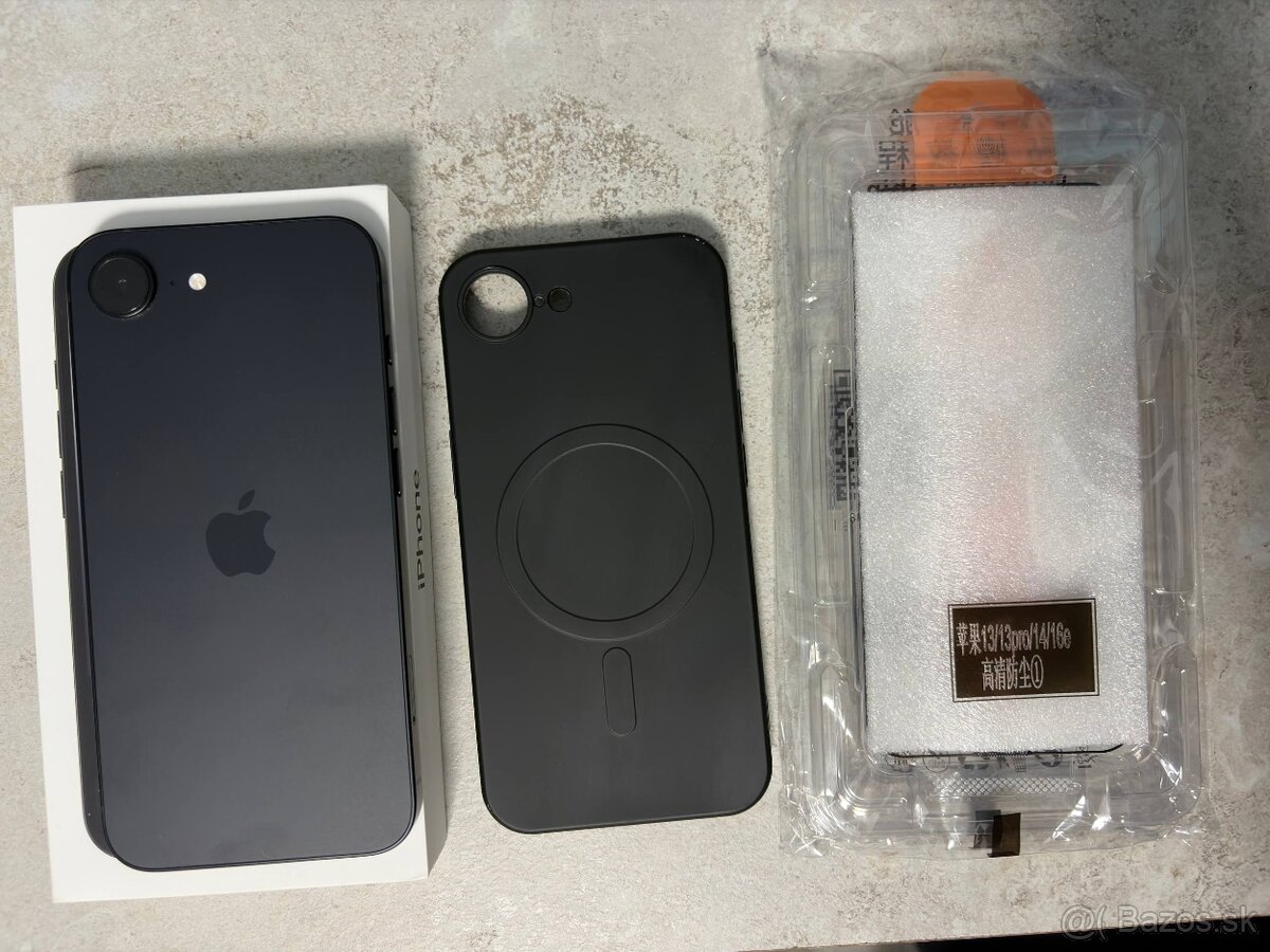 iPhone 16e 128 GB Black - 2