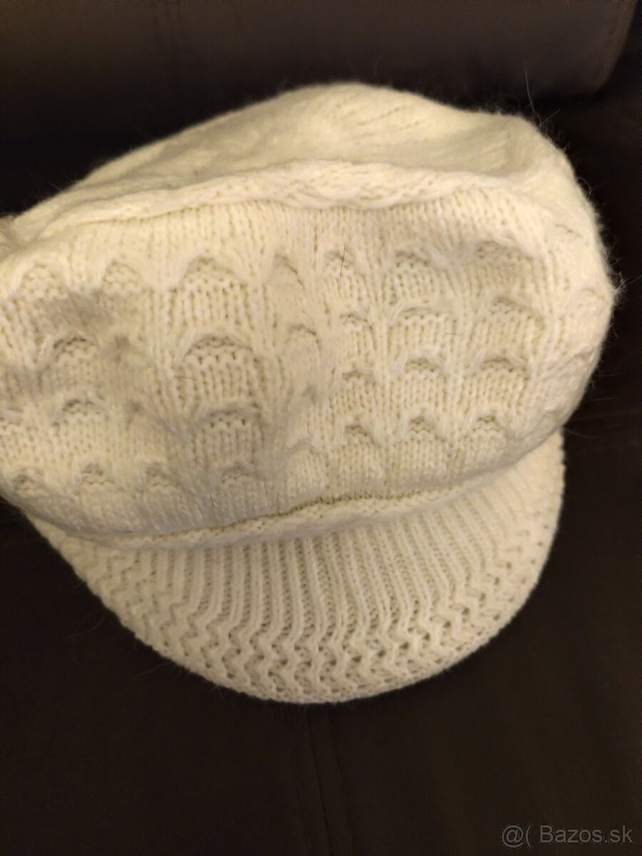 Biela dámska čiapka - 2