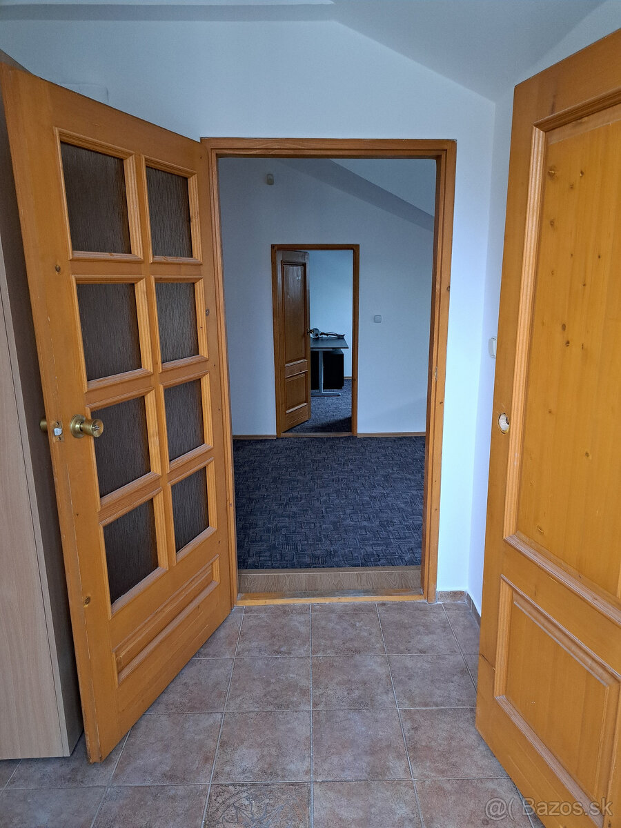 NEBYTOVÝ PRIESTOR V RD V STAROM MESTE, UL.PRI HABÁNSKOM MLYN - 2