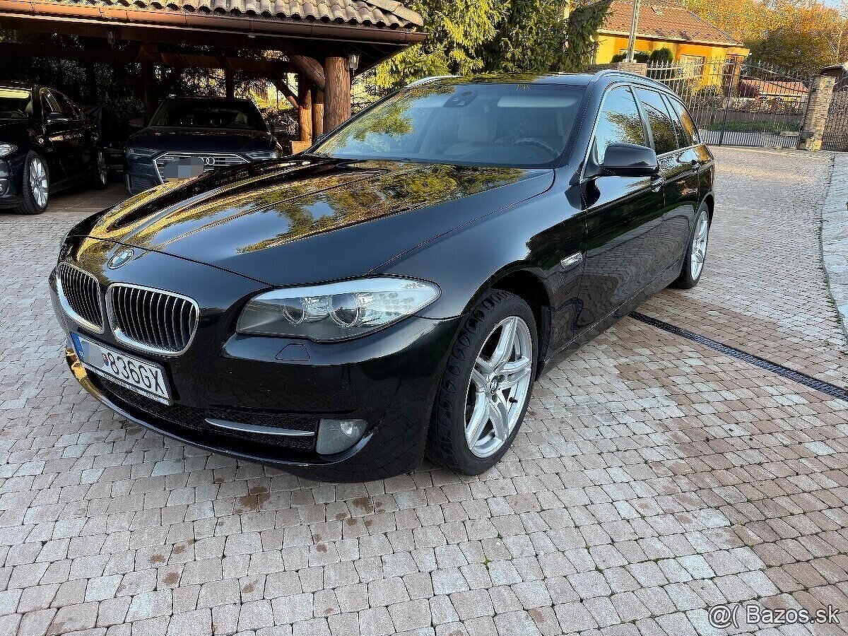 BMW 520d F11 • 135 kW • 8-stupňový automat • Panoráma • - 2