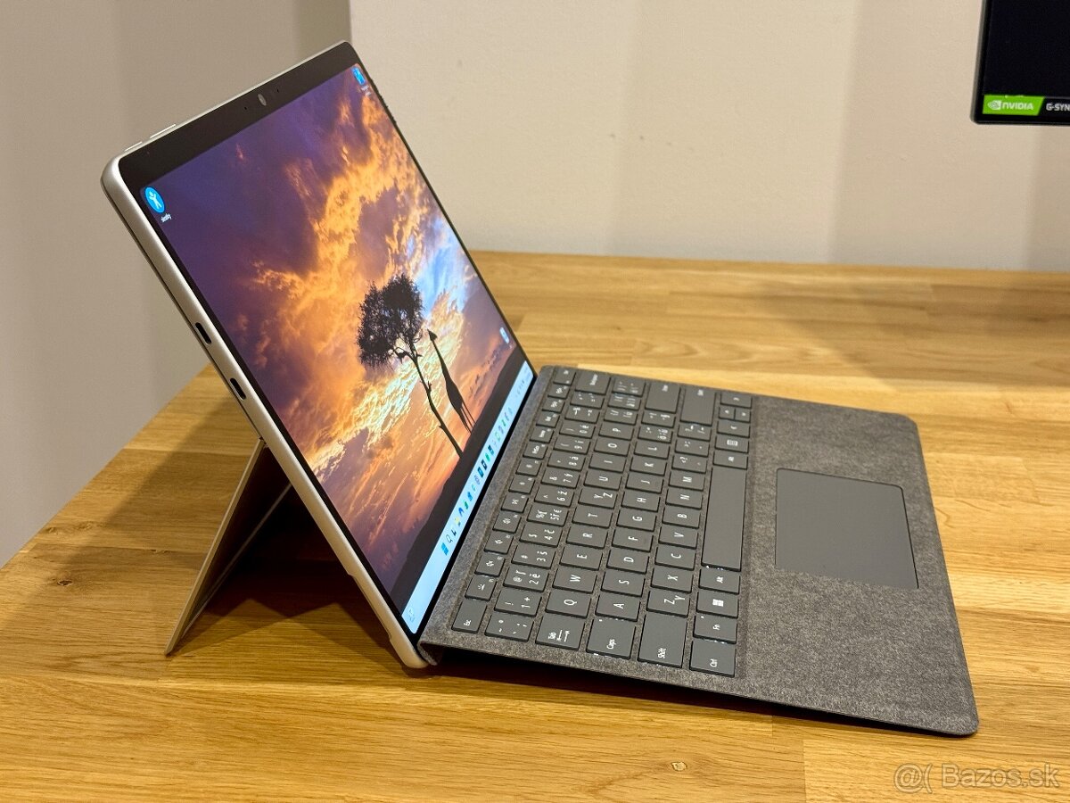 Microsoft Surface 10 PRO, ultra 5-135U, 1TB, 16GB RAM - 2