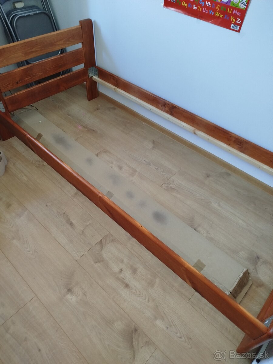 Predám dve postele 90x200 - 2