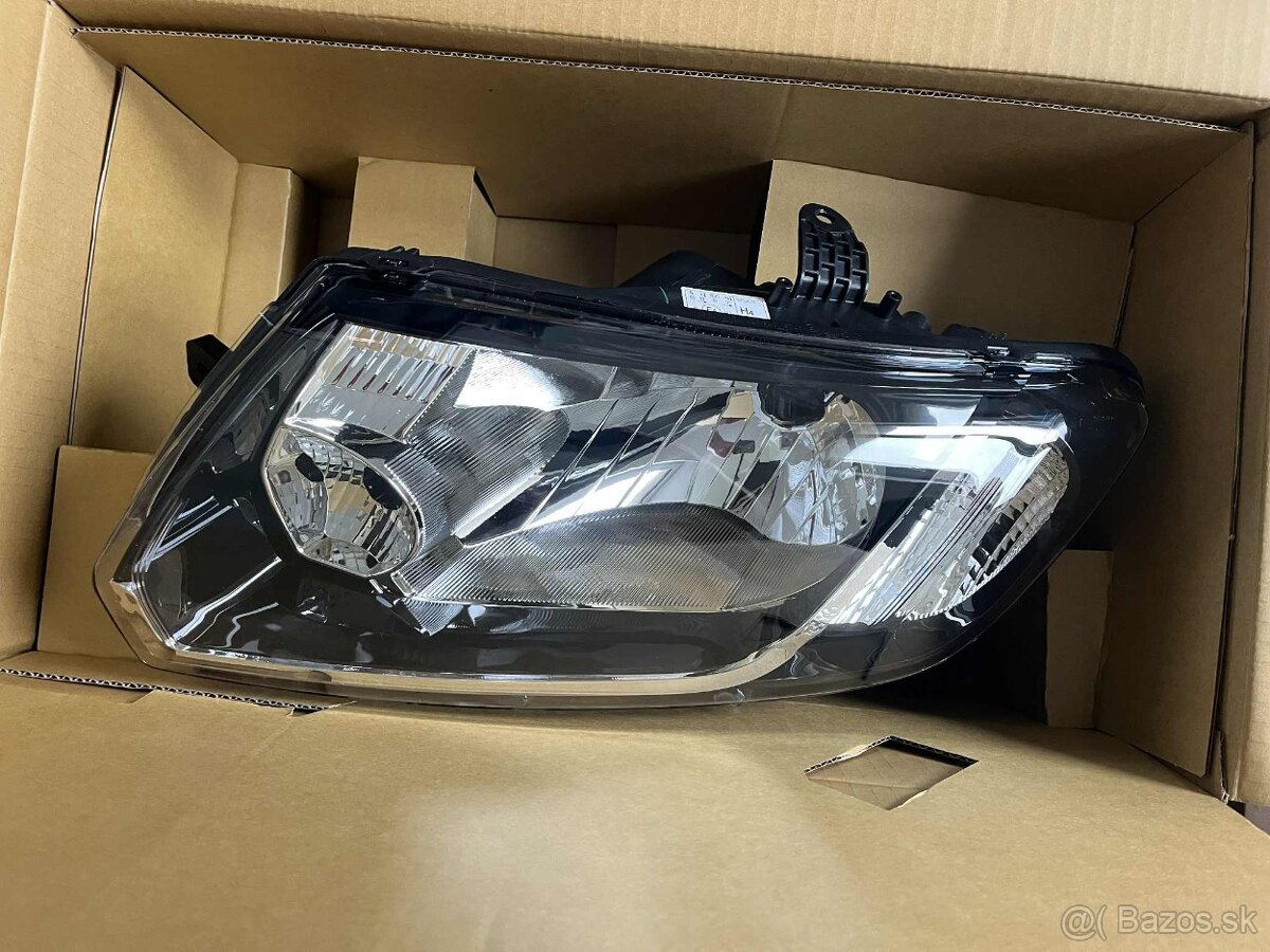 Predné svetlomety Dacia Sandero / Logan - 2