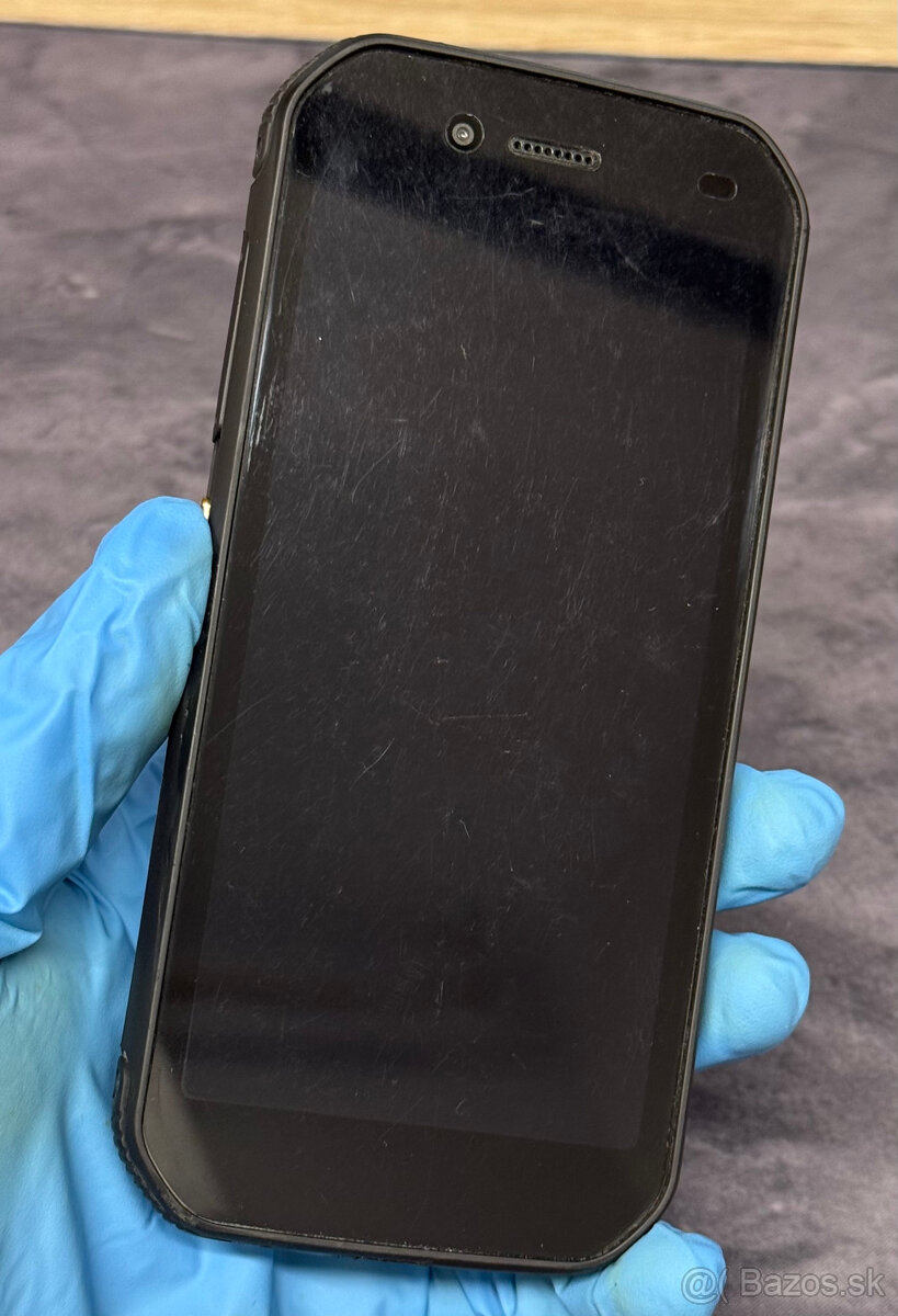 Caterpillar CAT S42 32 GB - 2