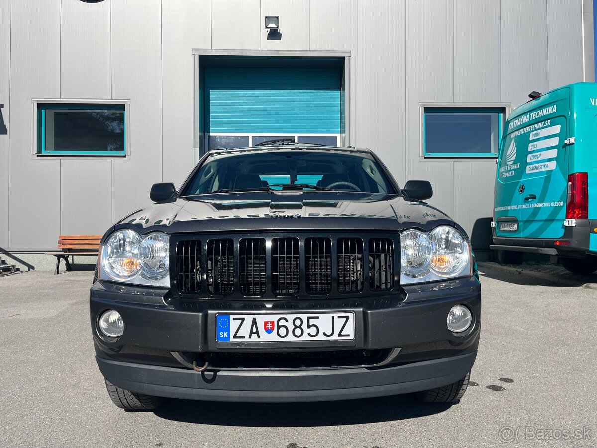 Jeep Grand Cherokee 5.7 HEMI - 2