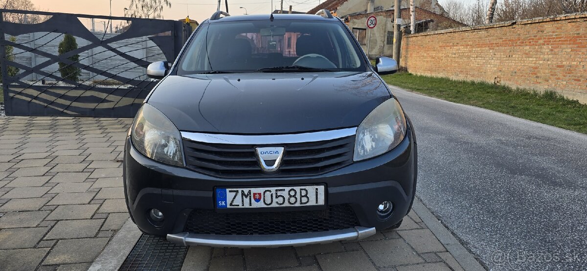Dacia Sandero Stepway 1,6MPi M2010 - 2
