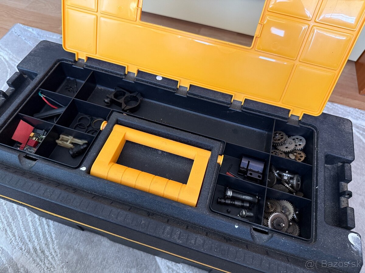 Kufrík s príslušenstvom na airsoft - 2