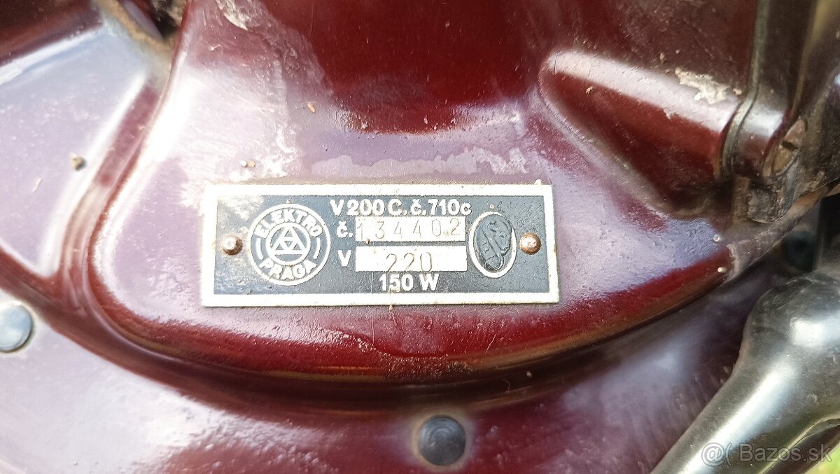 Predám starožitný vysávač - 2