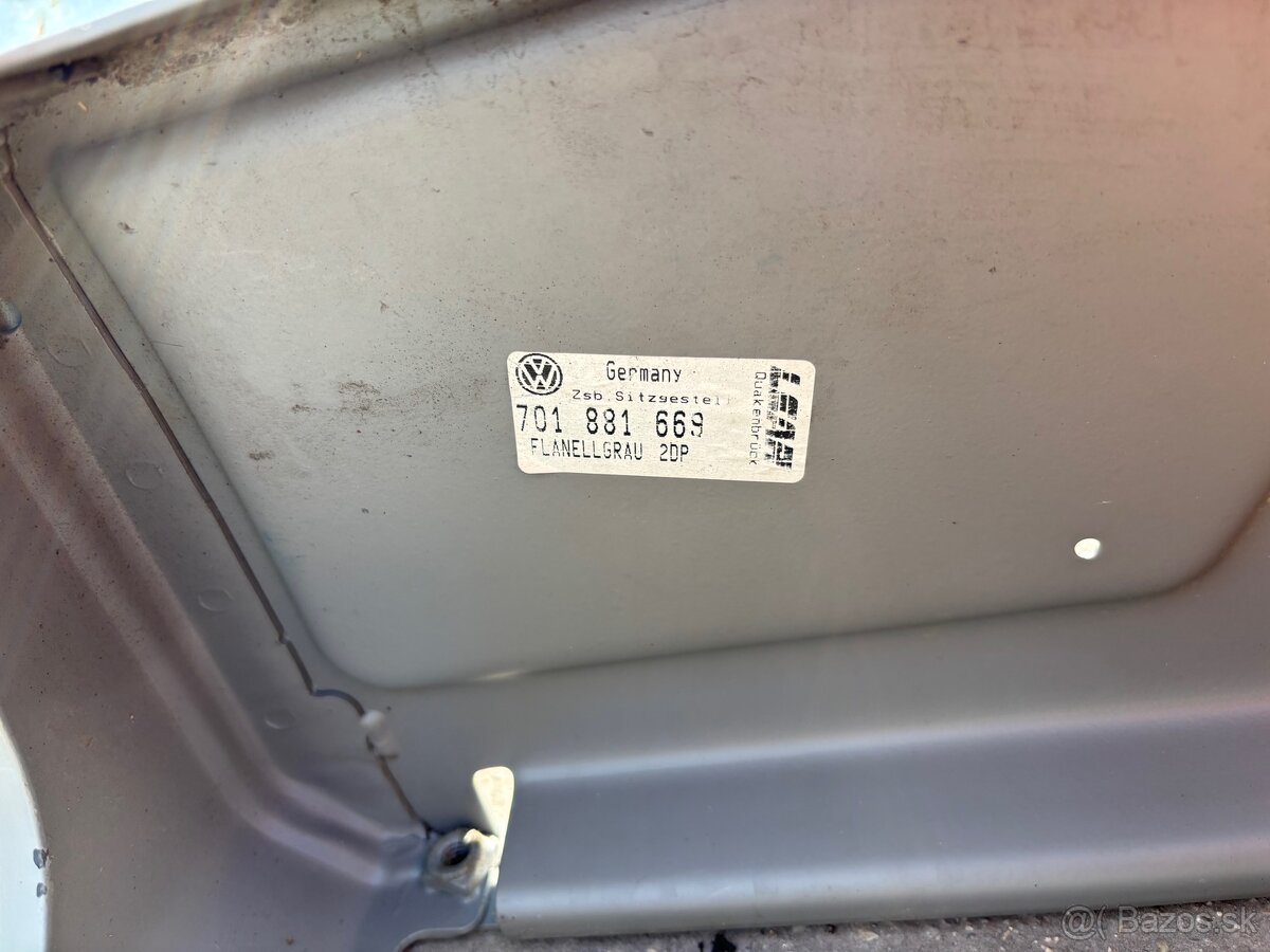 Konzola predného sedadla VW transporter T4 - 2