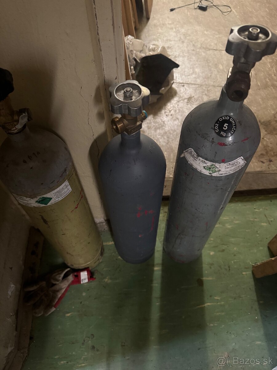 Co2 flasa - 2