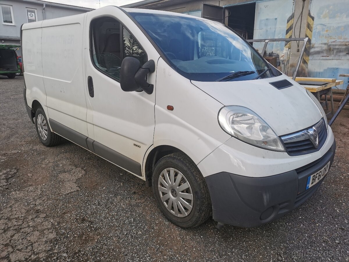 Rozpredam opel vivaro renault trafic 1,9 dci 2,0 dci 2,5 dci - 2