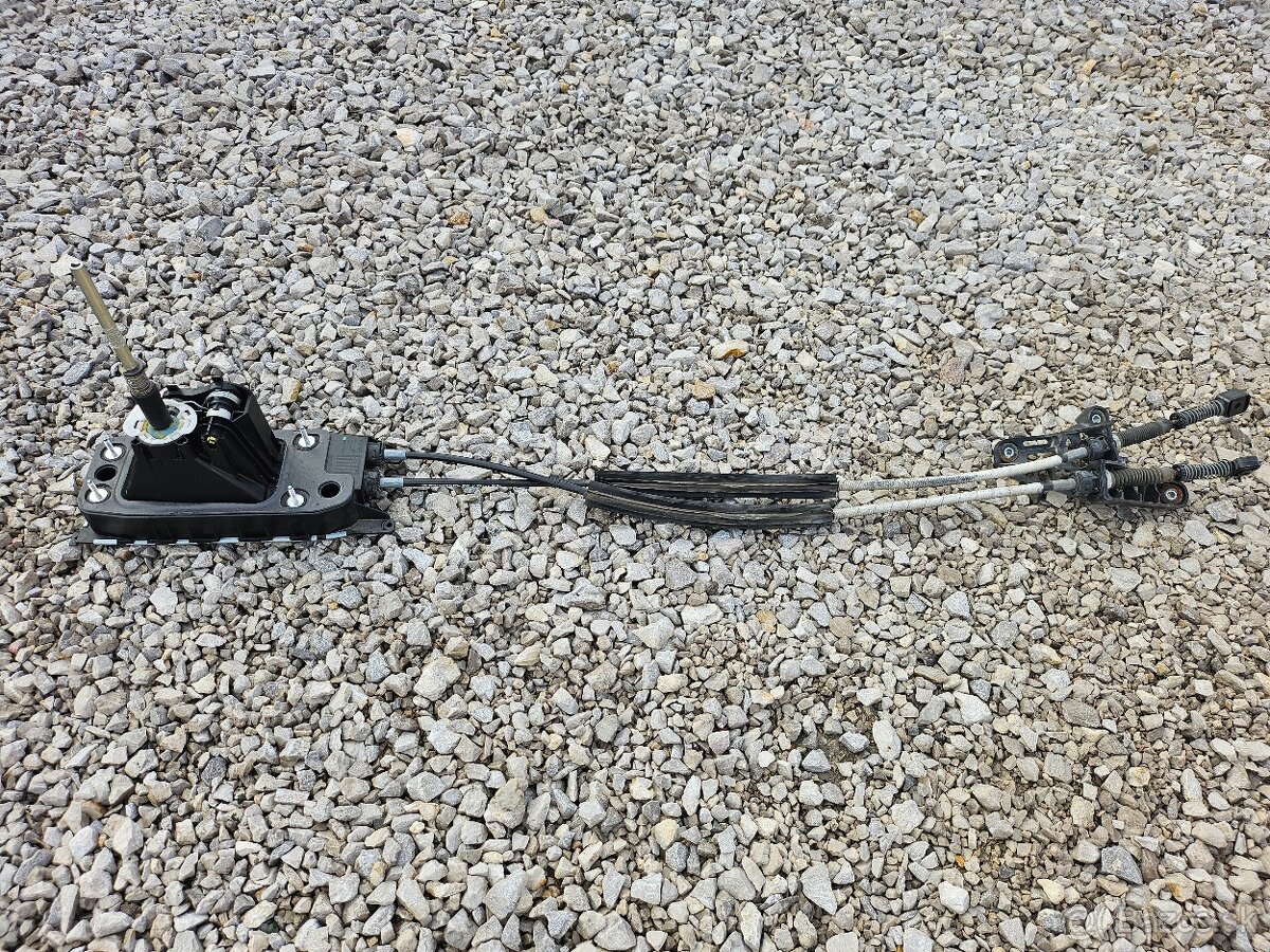 Kulisa riadenia 5 rýchlostná Škoda Octavia 3,VW Golf 7 - 2