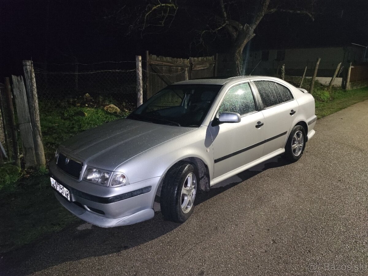Škoda Octavia 1.6i - 2