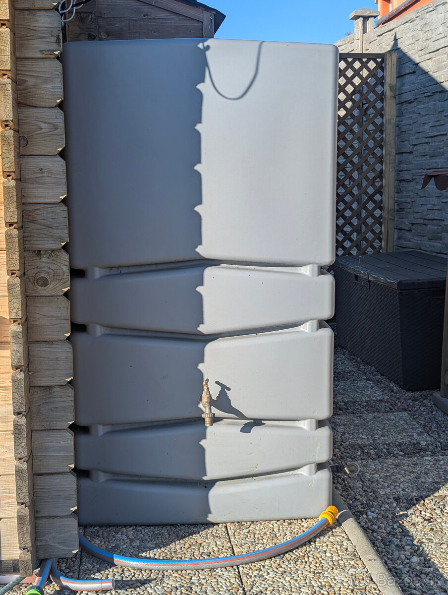 Sud Prosperplast AQUA TOWER světle šedý 350l - 2