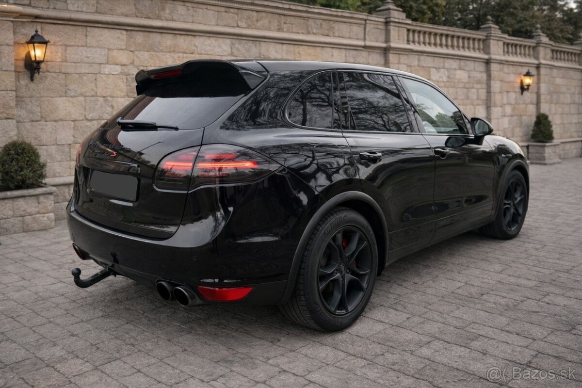 PORSCHE CAYENNE 3.0 TDI 180kw - 2