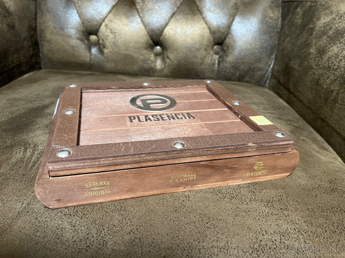 HUMIDOR NA CIGARY - 2