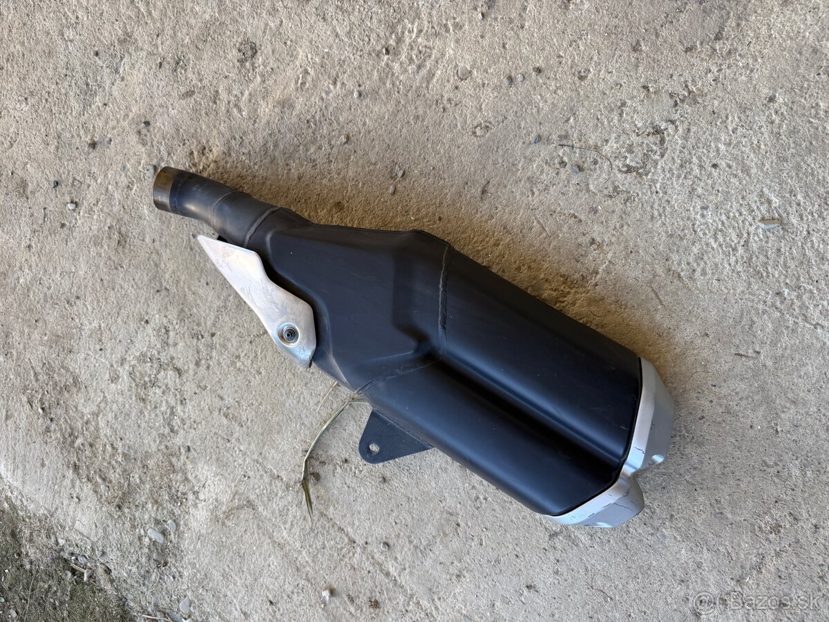 Ducati monster 821 - 2