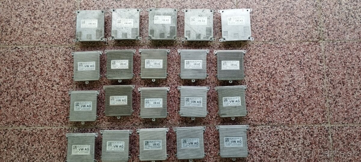 riadiace jednotky svetiel - 2