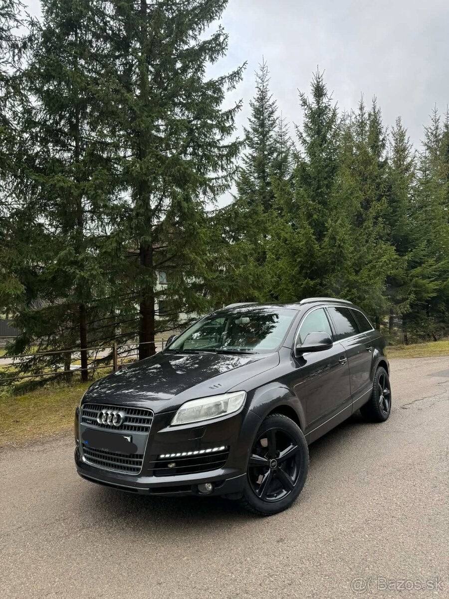 Audi Q7 - 2