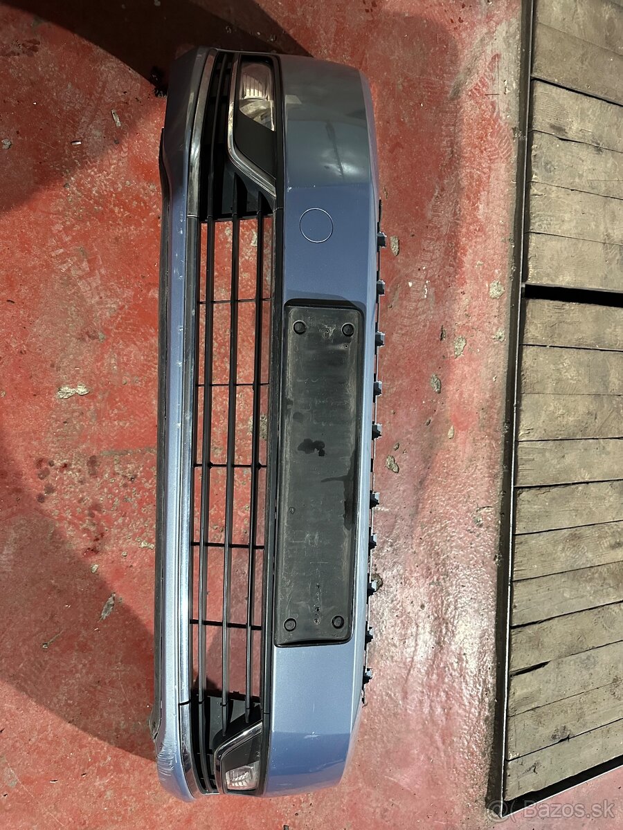 Přední naznik passat b7 - 2