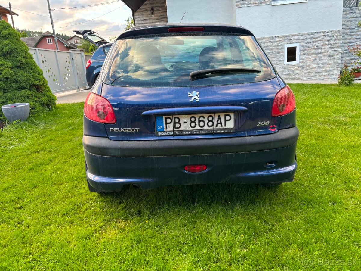 PEUGEOT 206 1.1 44kW - 2