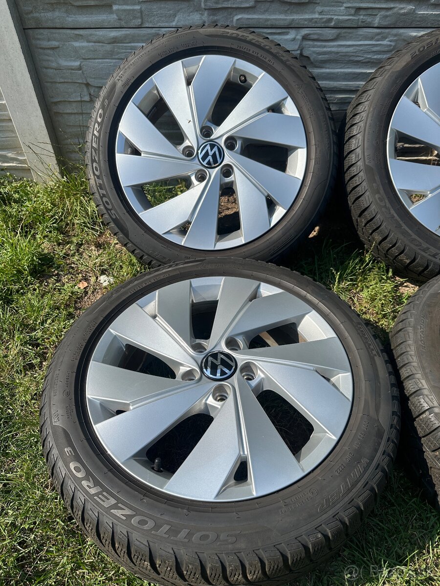 Zimná sada R17 original VW Golf 8 - 2