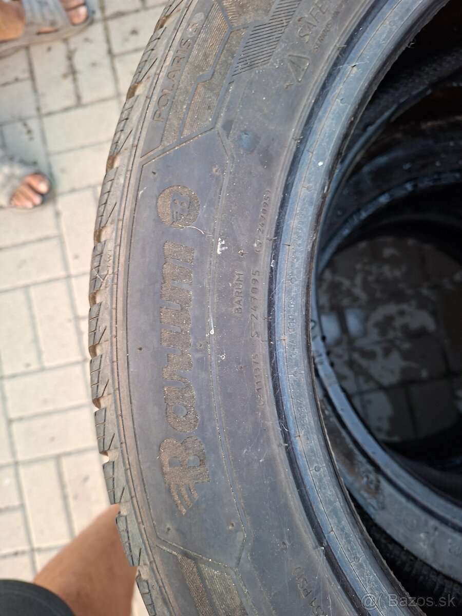 215/55 R17 zimné pneumatiky - 2
