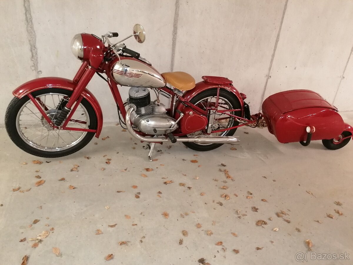 Jawa 250 pérak+pav - 2