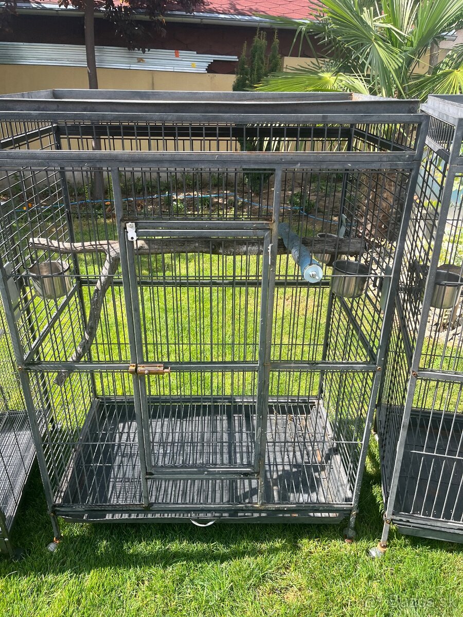 Klietky pre papagájov - 2