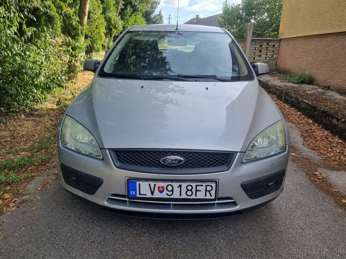 FORD FOCUS 1.6i ROK 2006 - 2