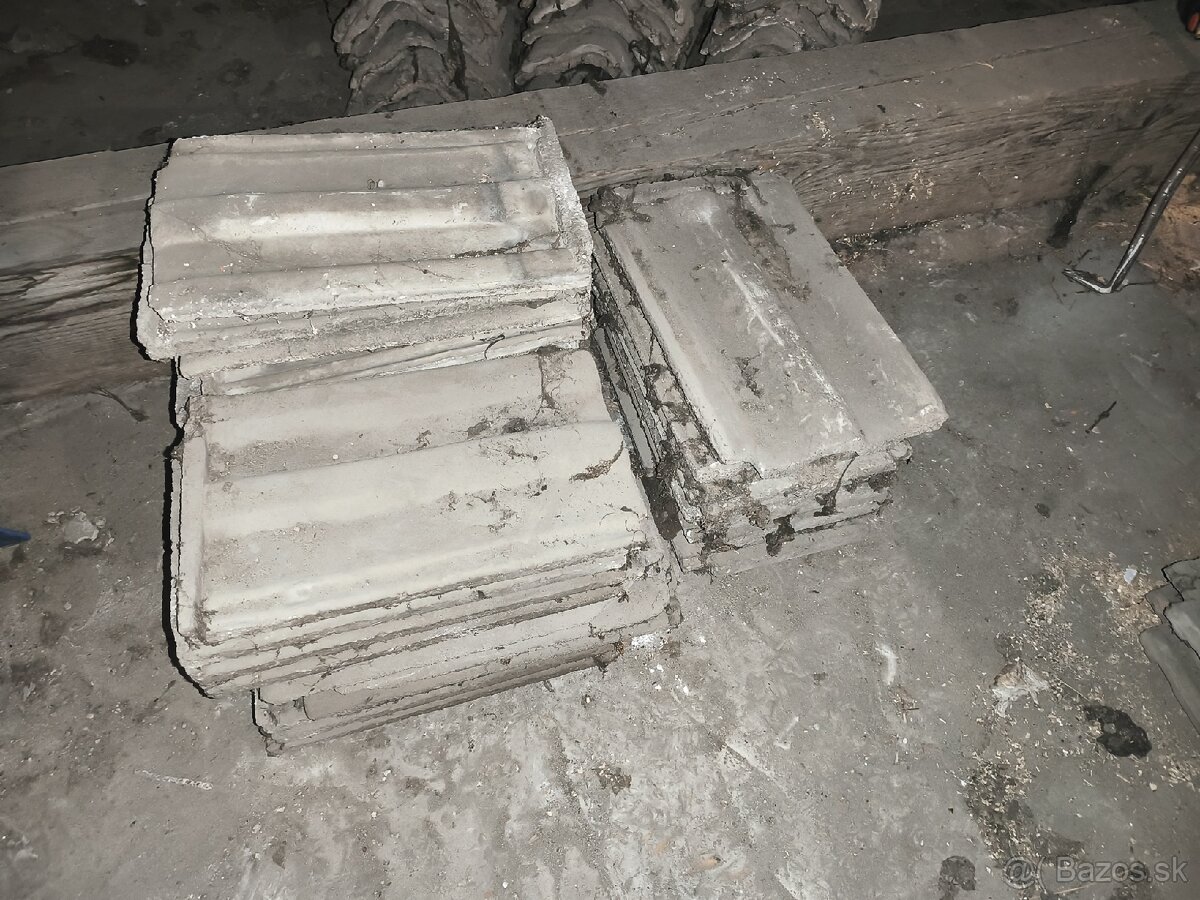 Darujem betónovú škridlu - 2