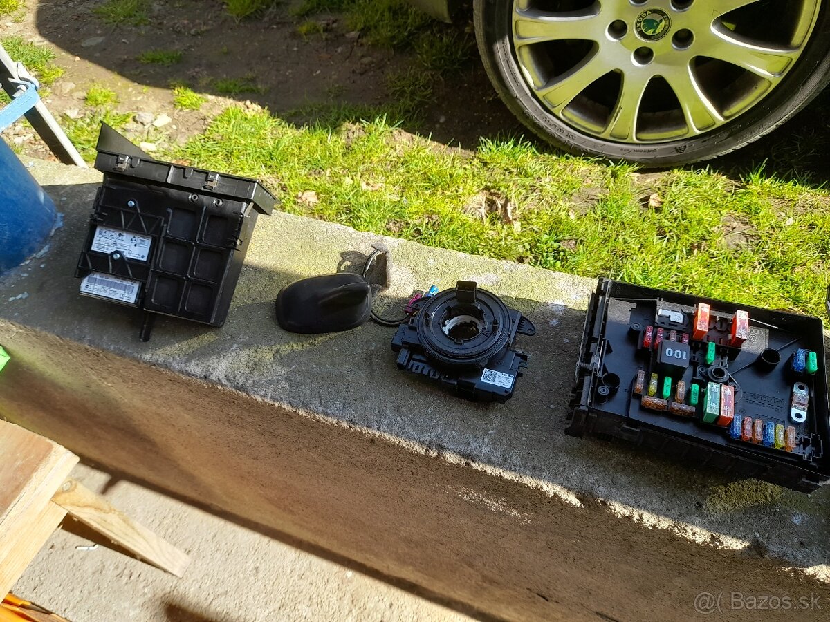 Elektronika - riadiace jednotky VAG - 2