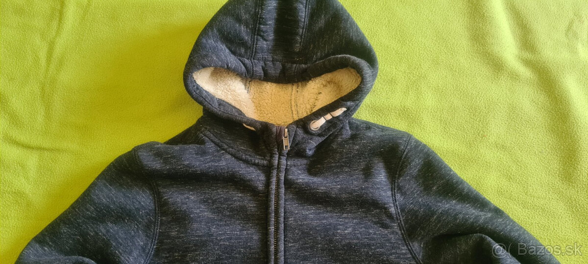 Zateplená mikina s barančekom veľ. 152 - 2