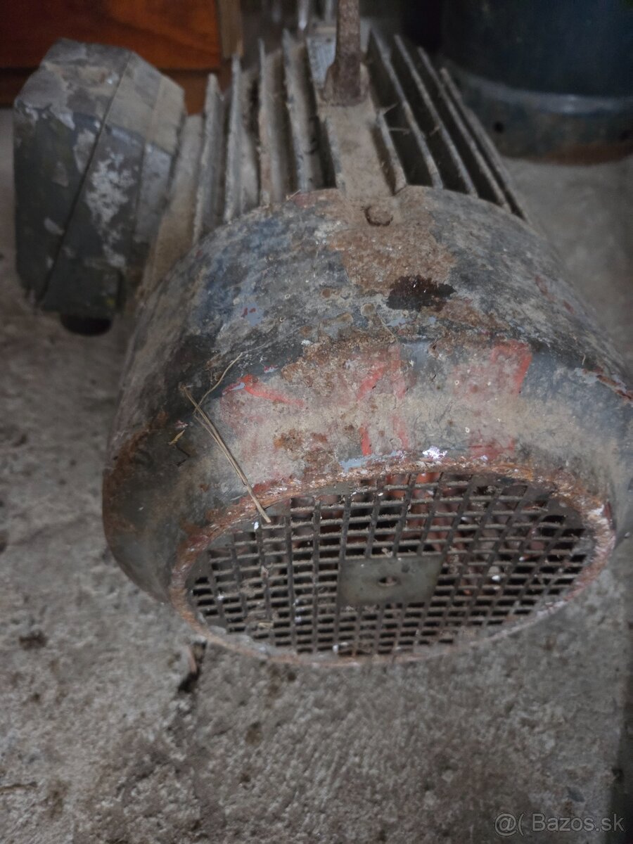 motor 5,5kW 2840ot. - 2