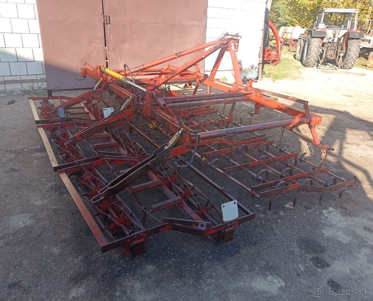 Kombinator kultivátor s drviacimi valcami Becker hydraulický - 2