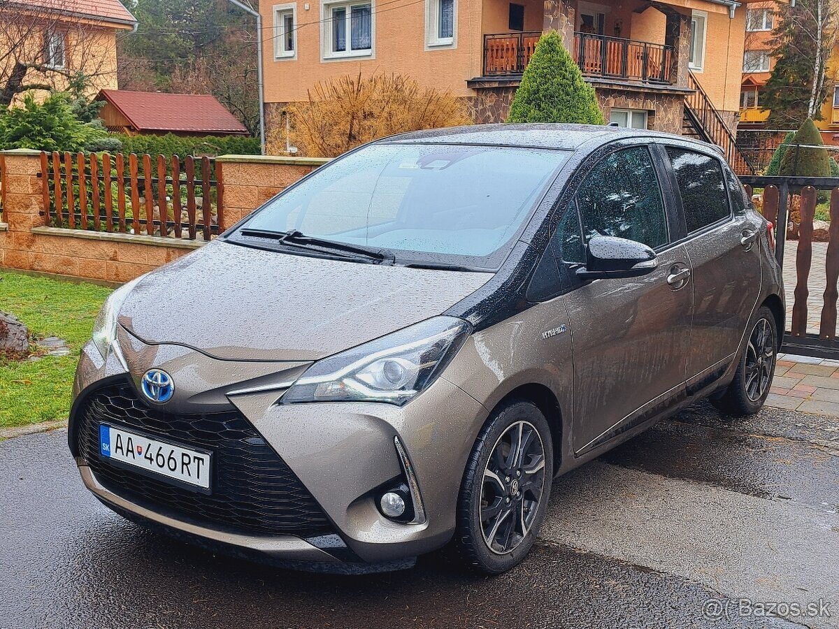 Toyota Yaris Hybrid 2018 Facelift 4-valec - 2