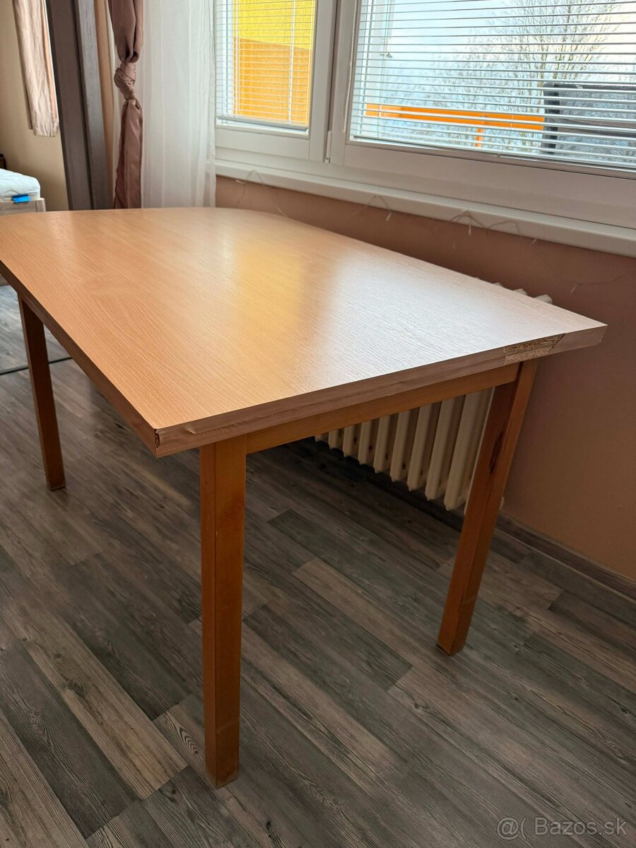 Jedálenský stôl so stoličkami - 2