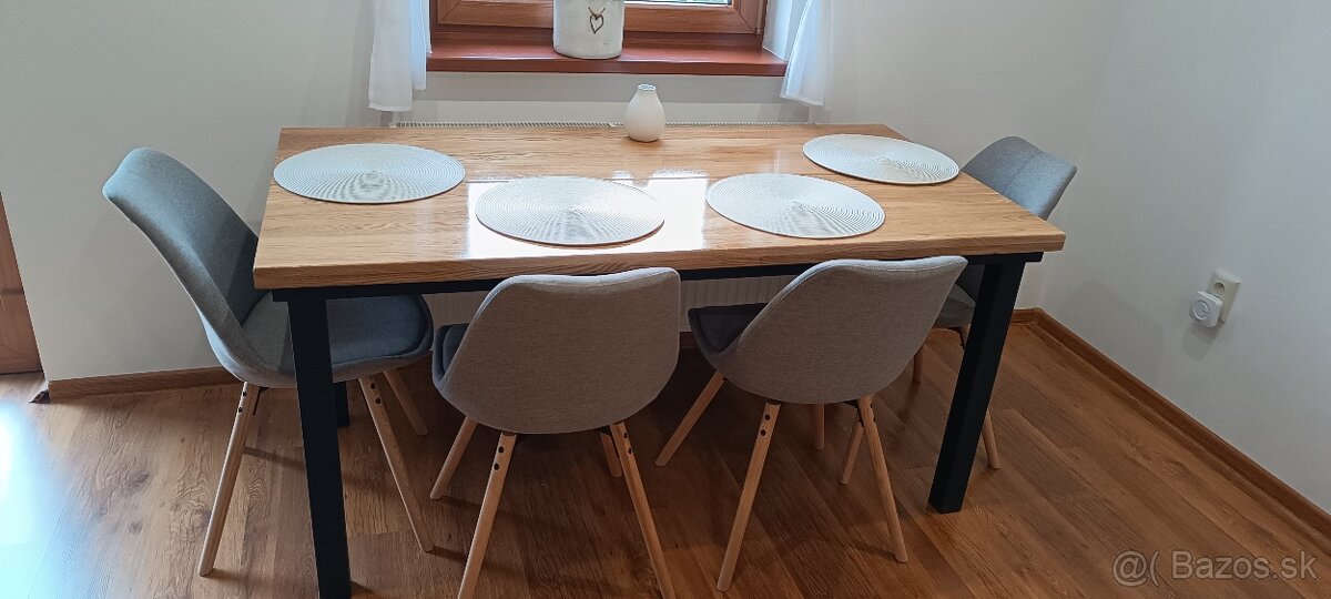 Predám jedálenske stoličky - 2