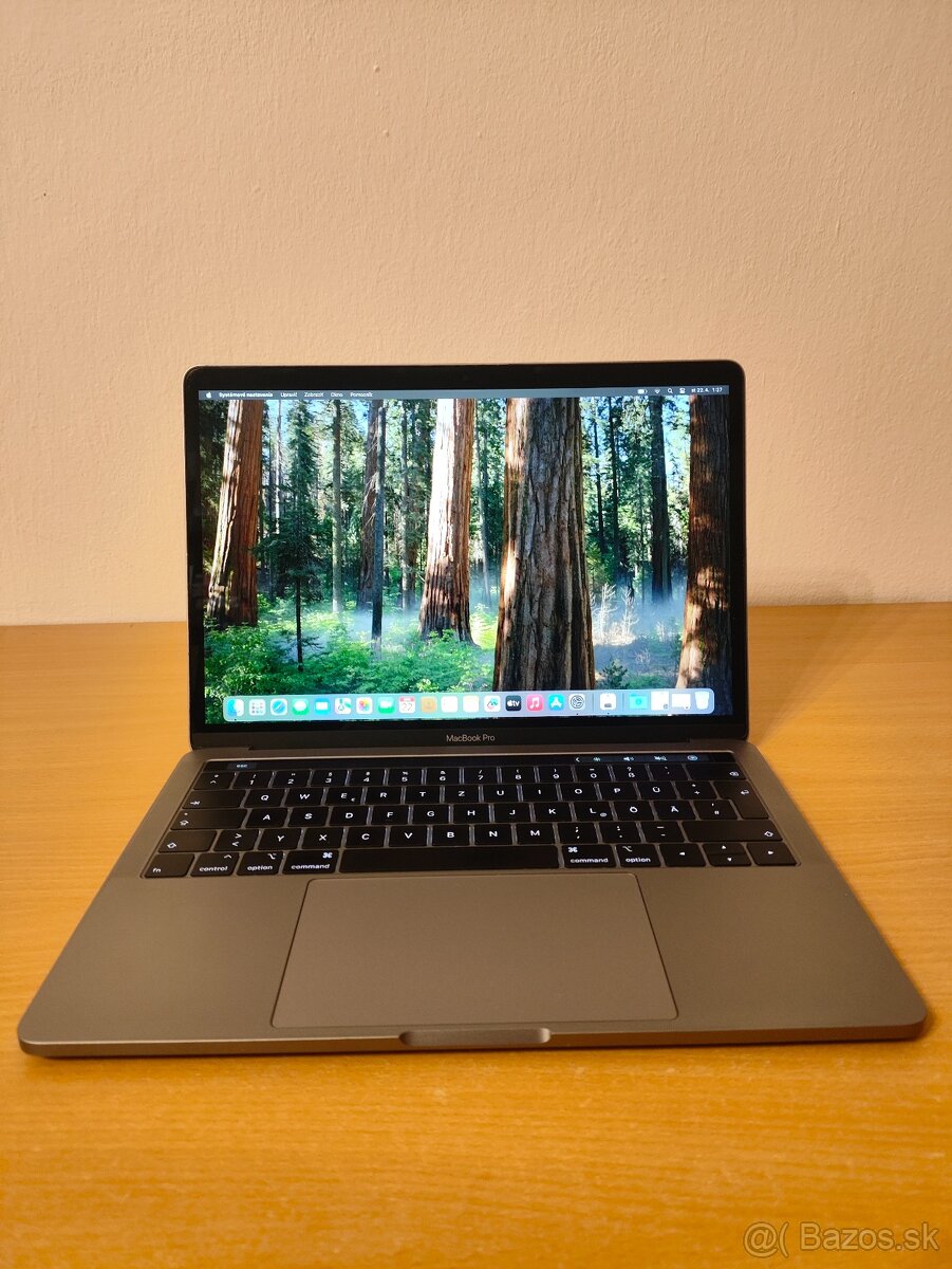 MacBook Pro 2018 | i7 • 16GB • 1TB SSD - 2