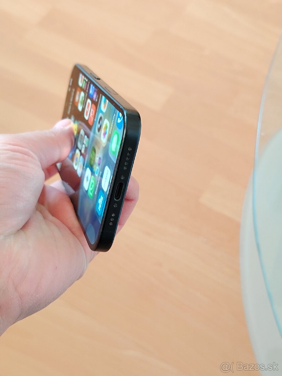 IPHONE 16 TOP STAV 256 GB - 2