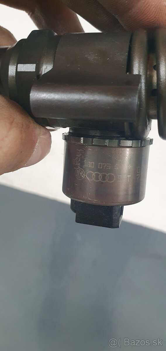 Vstrek 2.0tdi audi a4 103kw - 2