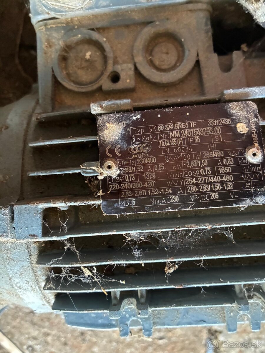 2 kusy elektromotory - 2