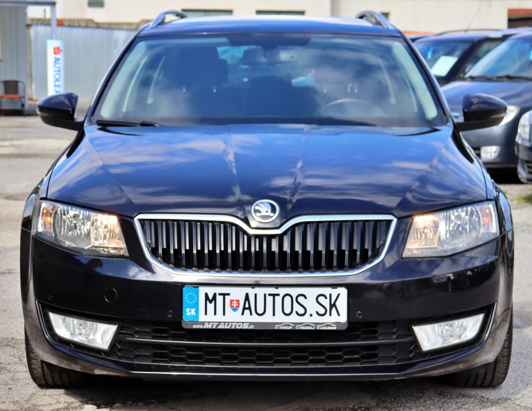 Škoda Octavia 1.6 TDi Combi Ambition - 2