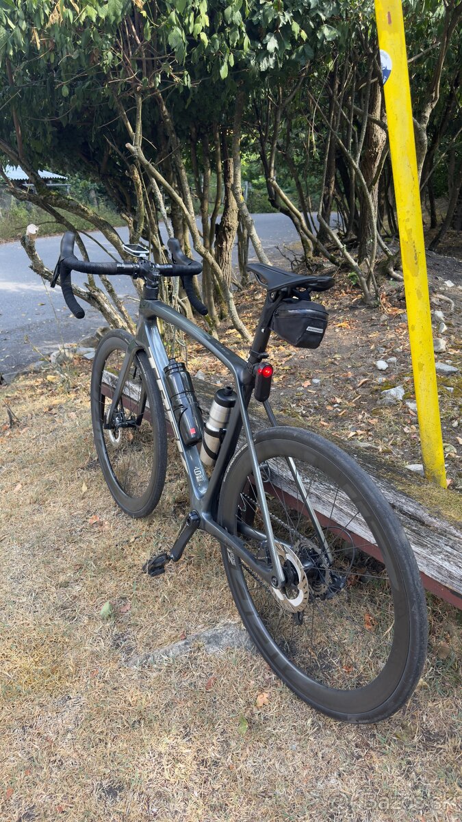 Trek Emonda SL6 - 2